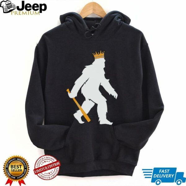Pasquatch bigfoot crowned Kansas City Royals Baseball MLB shirt