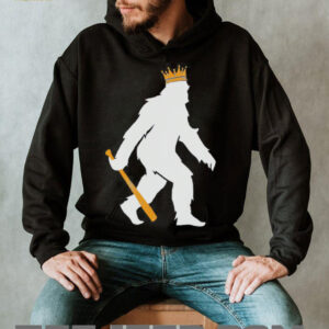 Pasquatch bigfoot crowned Kansas City Royals Baseball MLB shirt