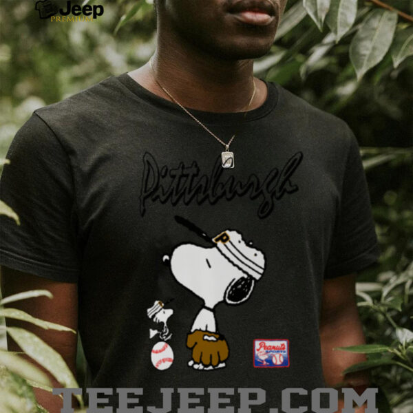Snoopy Peanuts Ripple Junction Pittsburgh Baseball shirt