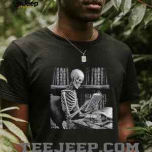 Womens Dark The Reader Skeleton Reading Book Bookworm Bookish V Neck Shirt