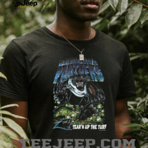 1993 Carolina Panthers Vintage “Tear’n Up The Turf” Salem Sportswear Cartoon Panther NFL Shirt