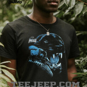 90's Carolina Panthers Realistic Panther Head NFL Vintage Logo Shirt
