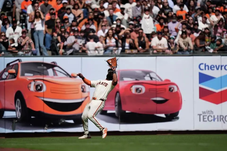 Giants Star Lashes Out Fans Blamed Amid Historic Skid