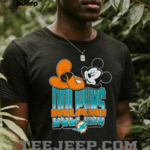 Miami Dolphins Mickey at Quarterback Disney Vintage Football T Shirt
