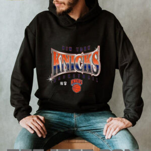 Mitchell & Ness Black New York Knicks Worldwide Collection Glow Up T Shirt