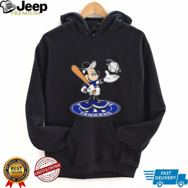 New York Yankees Cheerful Mickey Disney shirt