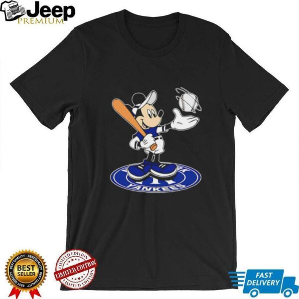 New York Yankees Cheerful Mickey Disney shirt
