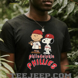 Peanuts x Philadelphia Phillies T Shirt