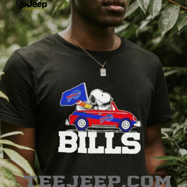 Snoopy driving car Buffalo Bills football shirt