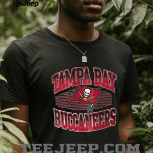 Starter Black Tampa Bay Buccaneers Team Grit Shirt