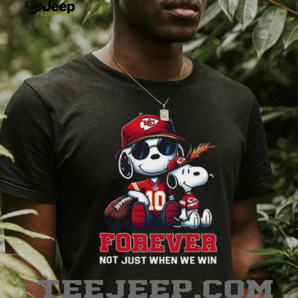 Kansas City Chiefs Peanuts Snoopy Forever shirt