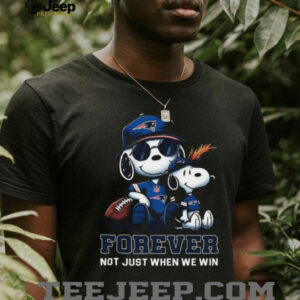 New England Patriots Peanuts Snoopy Forever shirt