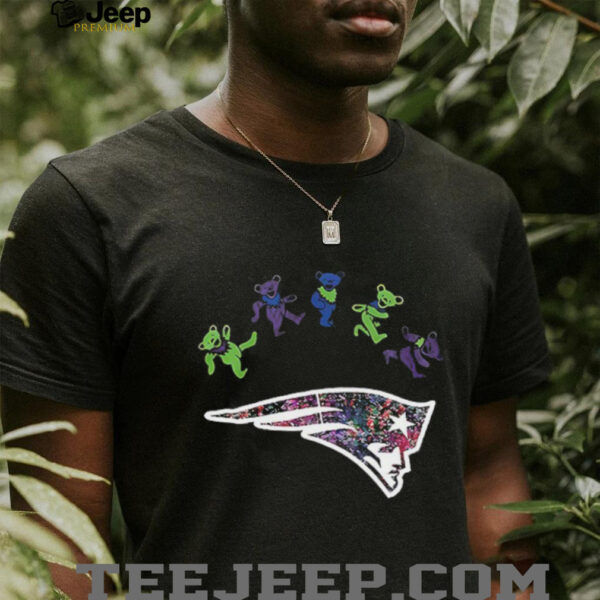 New England Patriots x Grateful Dead night 2025 bears logo shirt