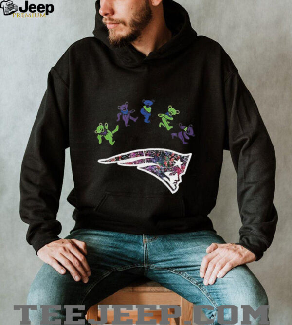 New England Patriots x Grateful Dead night 2025 bears logo shirt