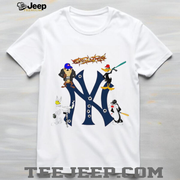 New York Yankees Looney Tunes cartoon character mashup shirt
