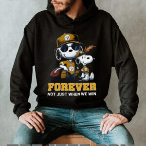 Pittsburgh Steelers Peanuts Snoopy Forever shirt