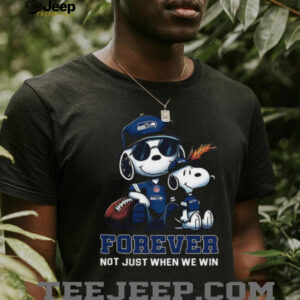 Seattle Seahawks Peanuts Snoopy Forever shirt