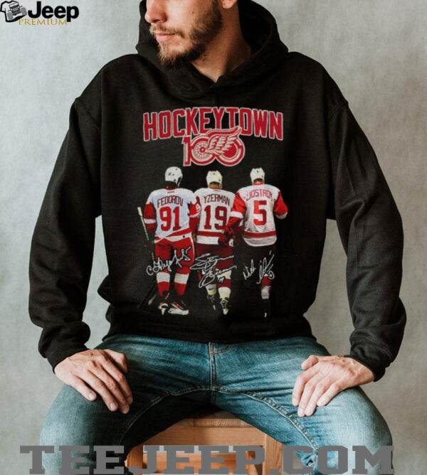 Sergei Fedorov Steve Yzerman and Nicklas Lidstrom Red Wings Hockeytown signatures shirt