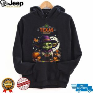 Baby Yoda Grogu Texas Roadhouse Halloween Star Wars Witch Pumpkin Funny T Shirt