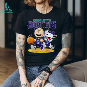 Charlotte Hornets X Charlie Brown And Snoopy Playing Basketball Shirt