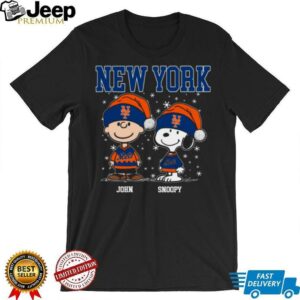 Custom New York Mets Holiday Baseball Shirt, Snoopy Charlie Brown Christmas Tee with Santa Hat, Cute MLB Fan Gift