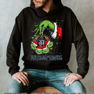 Detroit Tigers Grinch Christmas Lights Tee – Custom Name MLB Fan Shirt – Unique Holiday Baseball Gift