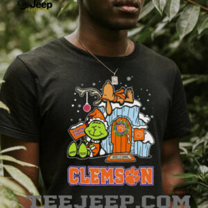 Clemson Tigers Grinch and Snoopy Nuts Welcome Christmas T Shirt