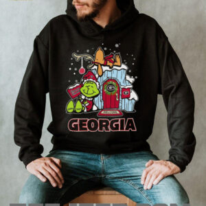 Georgia Bulldogs Grinch and Snoopy Nuts Welcome Christmas T Shirt