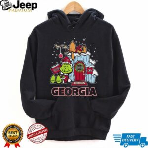 Georgia Bulldogs Grinch and Snoopy Nuts Welcome Christmas T Shirt