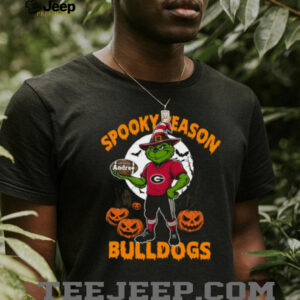 Georgia Bulldogs Halloween Tee – Custom Name Spooky Season Shirt – NCAA Football Grinch Gift for Men, Women
