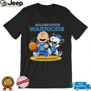 Golden State Warriors X Charlie Brown And Snoopy Playing Basketball Shirt