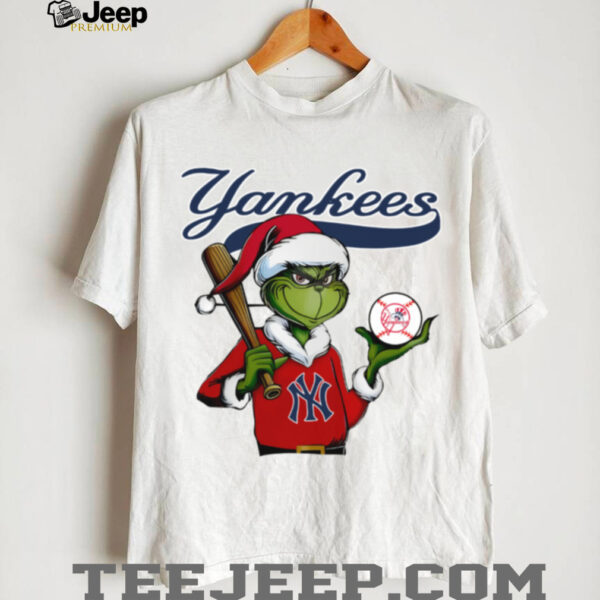 Grinch Santa X New York Yankees Christmas Hold The Ball Tee