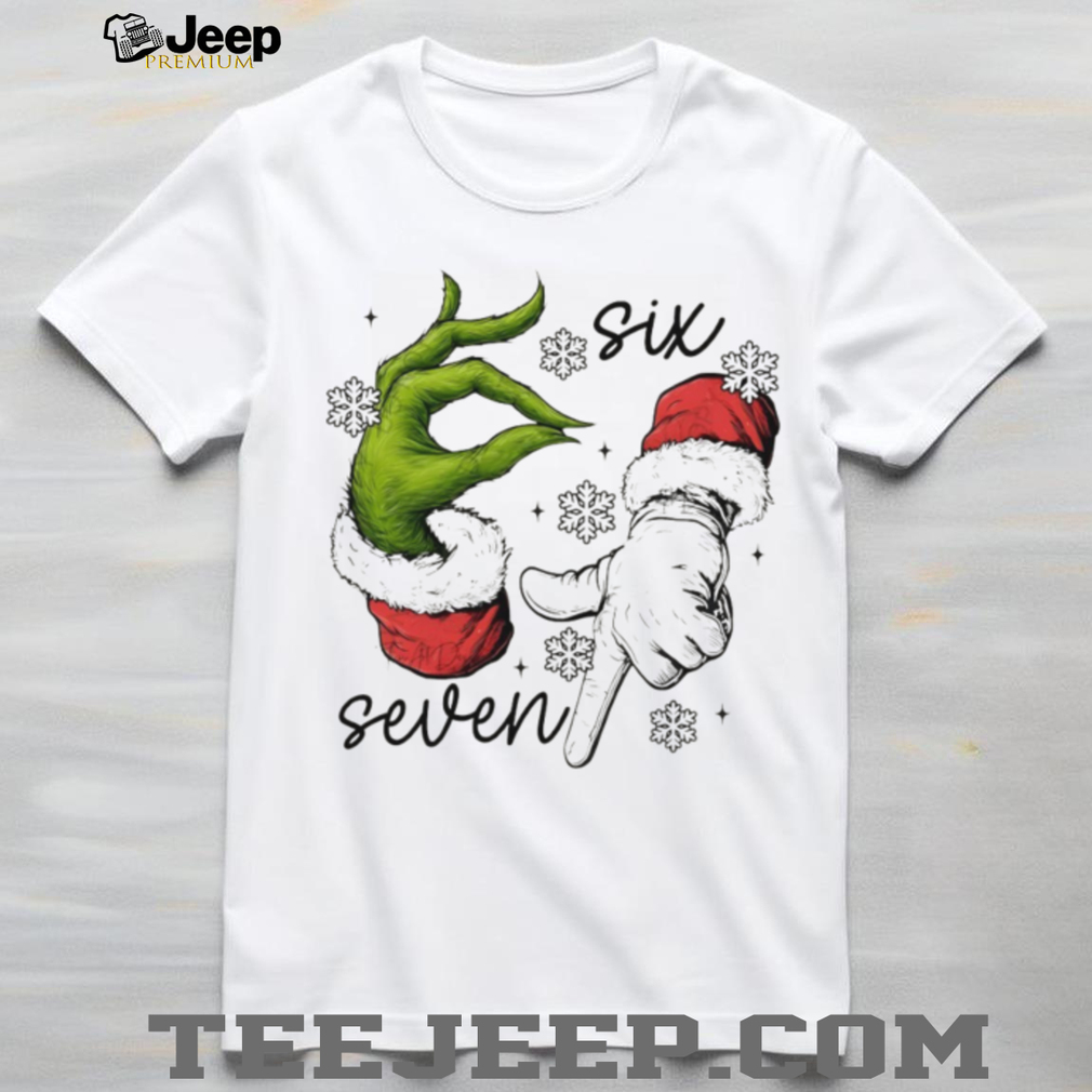 Grinch and Santa Claus hand trending six seven meme Merry Christmas shirt Grinch and Santa Claus hand trending six seven meme Merry Christmas shirt