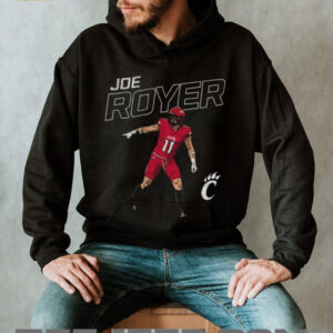 Joe Royer cartoon 11 Cincinnati Bearcats Football posing shirt