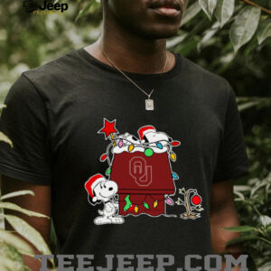 Oklahoma Sooners Football Snoopy Christmas Holiday 2025 T Shirt