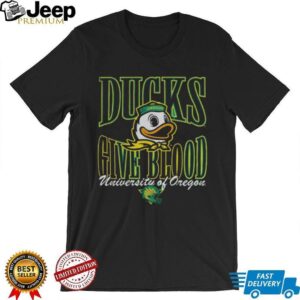Oregon Ducks Ducks give blood university of Oregon shirt