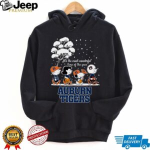Peanuts Auburn Tigers Winter It’s The Most Wonderful Time Of The Year T Shirt