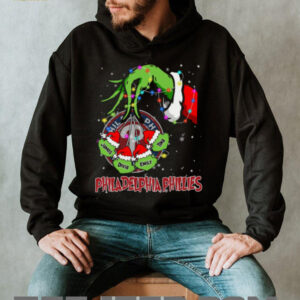 Philadelphia Phillies Grinch Christmas Lights Shirt – Personalized MLB Baseball Fan Tee with Custom Name