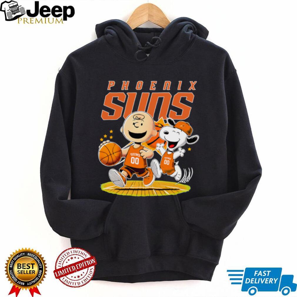 Phoenix Suns X Charlie Brown And Snoopy Playing Basketball Shirt Phoenix Suns X Charlie Brown And Snoopy Playing Basketball Shirt