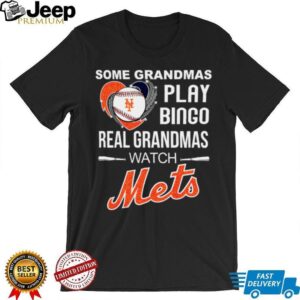 Real Grandmas Watch New York Mets Baseball Diamond Heart Shirt