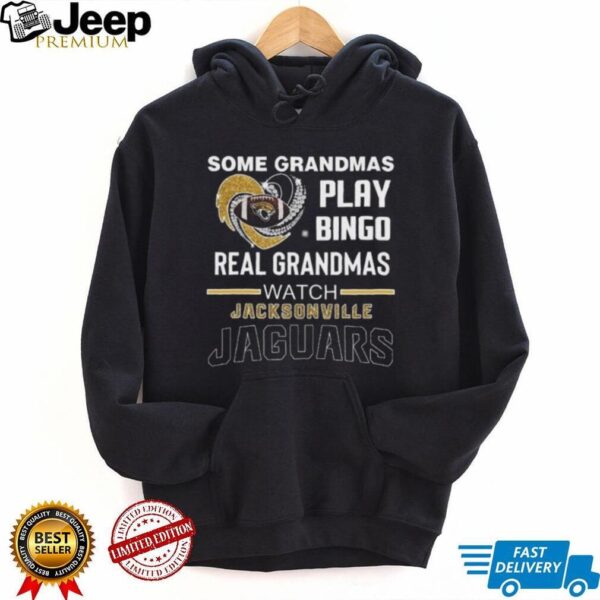 Some Grandmas Play Bingo Real Grandmas Watch Jackson Jaguars Diamond Heart 2025 T shirt
