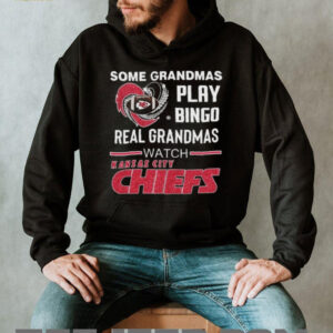 Some Grandmas Play Bingo Real Grandmas Watch Kansas City Chiefs Diamond Heart 2025 T shirt