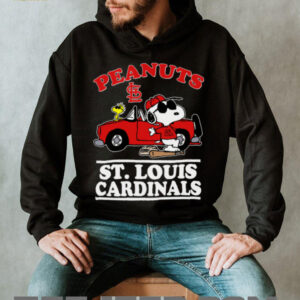 St Louis Cardinals Snoopy Peanuts Car Baseball T Shirt