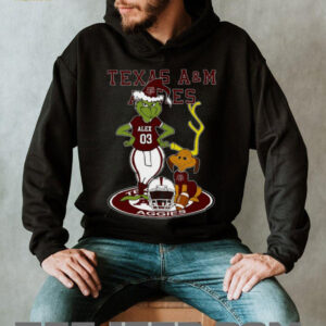 Texas A&M Aggies NCAA Football Grinch with Dog Tee – Custom Name Fan Shirt – Personalized Christmas Outfit & Holiday Gift Idea