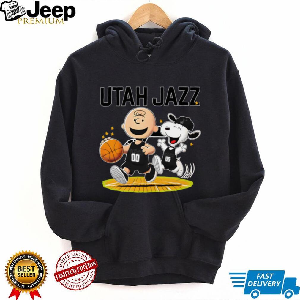 Utah Jazz X Charlie Brown And Snoopy Playing Basketball Shirt Utah Jazz X Charlie Brown And Snoopy Playing Basketball Shirt