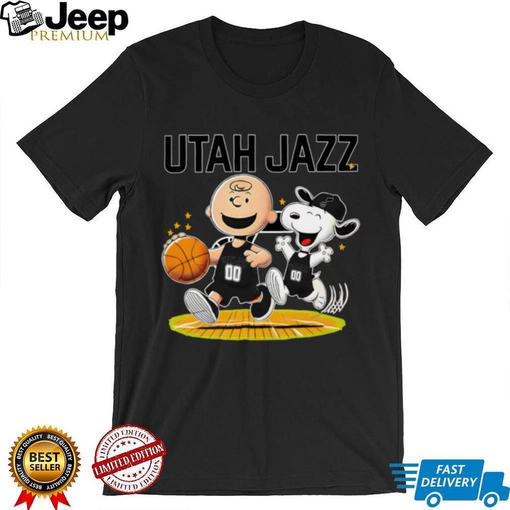 Utah Jazz X Charlie Brown And Snoopy Playing Basketball Shirt Utah Jazz X Charlie Brown And Snoopy Playing Basketball Shirt