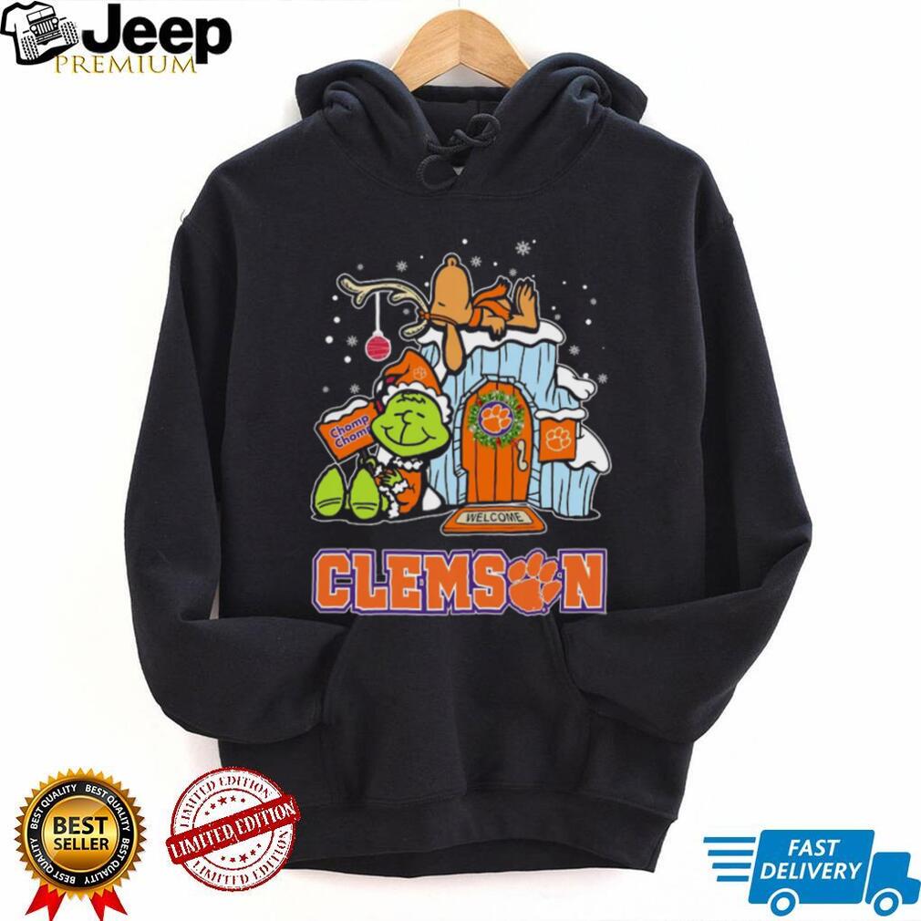 Clemson Tigers Grinch and Snoopy Nuts Welcome Christmas T Shirt Clemson Tigers Grinch and Snoopy Nuts Welcome Christmas T Shirt