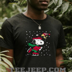 Boys' Peanuts Snoopy and Woodstock Christmas Skating Graphic T Shirt