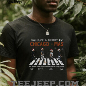 Chicago Bears Johnson Odunze Loveland Williams Santa Abbey Road have a Merry Chicago Mas Christmas shirt