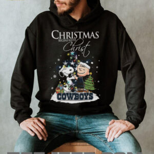 Dallas Cowboys Snoopy Begins With Christ And Friends Peanuts Christmas Shirt Dallas Cowboys Snoopy Begins With Christ And Friends Peanuts Christmas Shirt